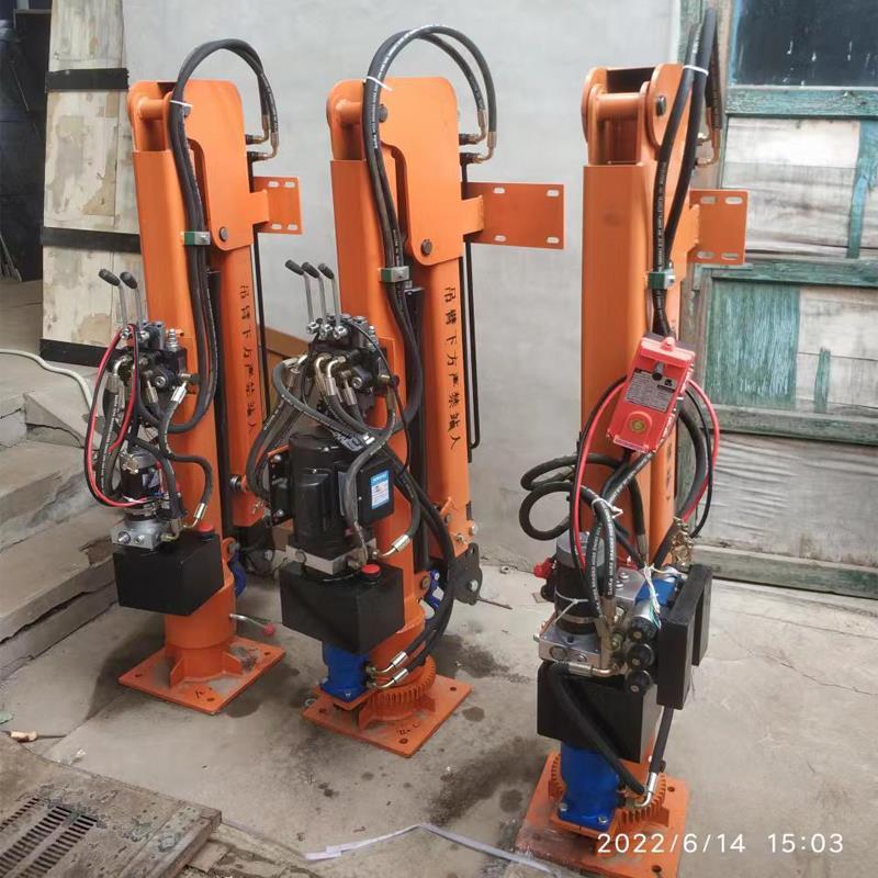 黄石港区重汽蓝牌随车吊 3.2吨 国六动力强 液压驱动 农用自卸起重机